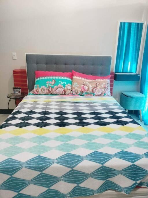 Cubao Manhattanheights U31n Tb, Unit * Manila